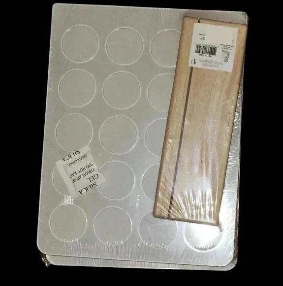 K Cup Holder/Stand. Holds up to 20 COFFEE PODS - Picture 4 of 4